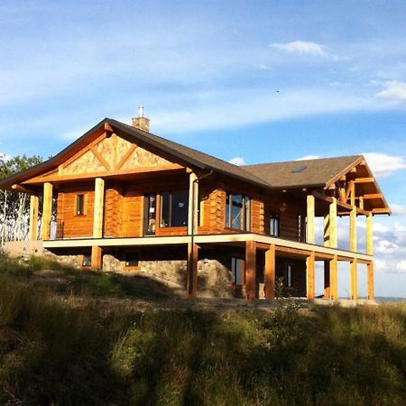 Villa Heart West Haven Priddis Esterno foto
