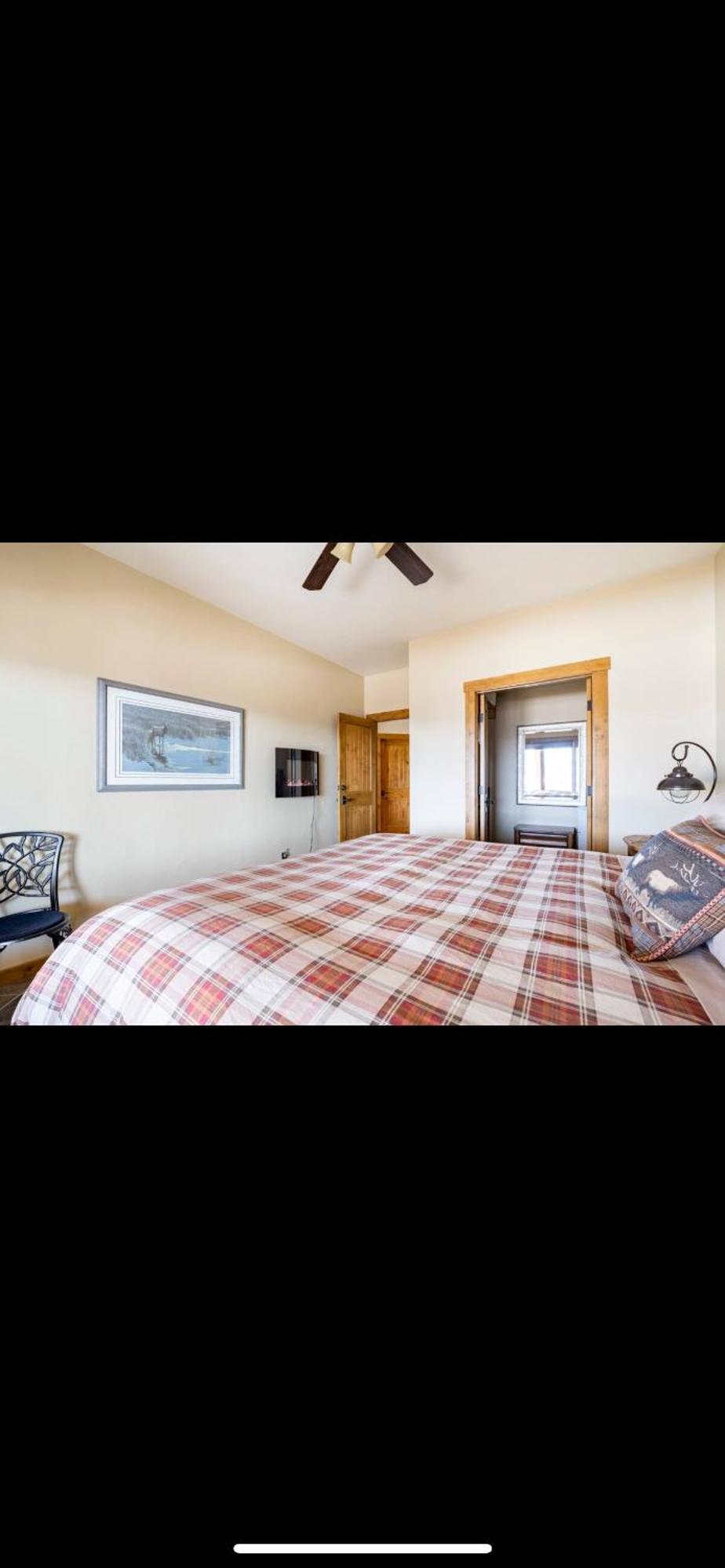 Villa Heart West Haven Priddis Esterno foto